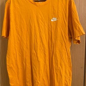 Nike Men's Orange T-Shirt XL